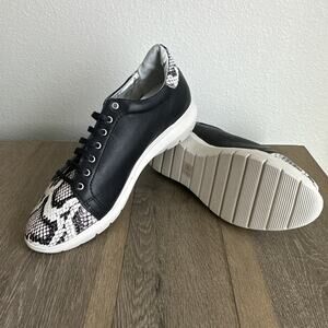 Marc Joseph Garden St Sneakers Women's 10.5 Black Snake Print  Leather